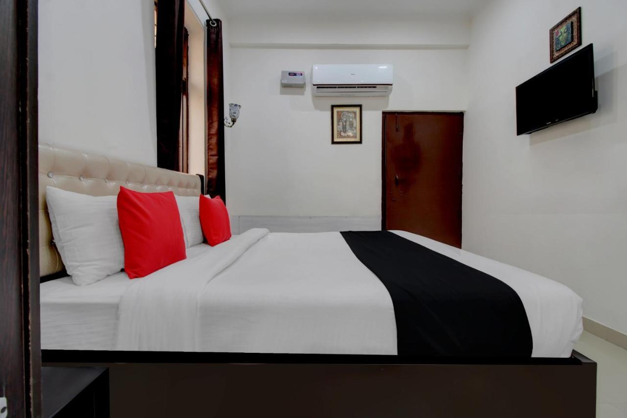 Elegance Resort Матхура Экстерьер фото