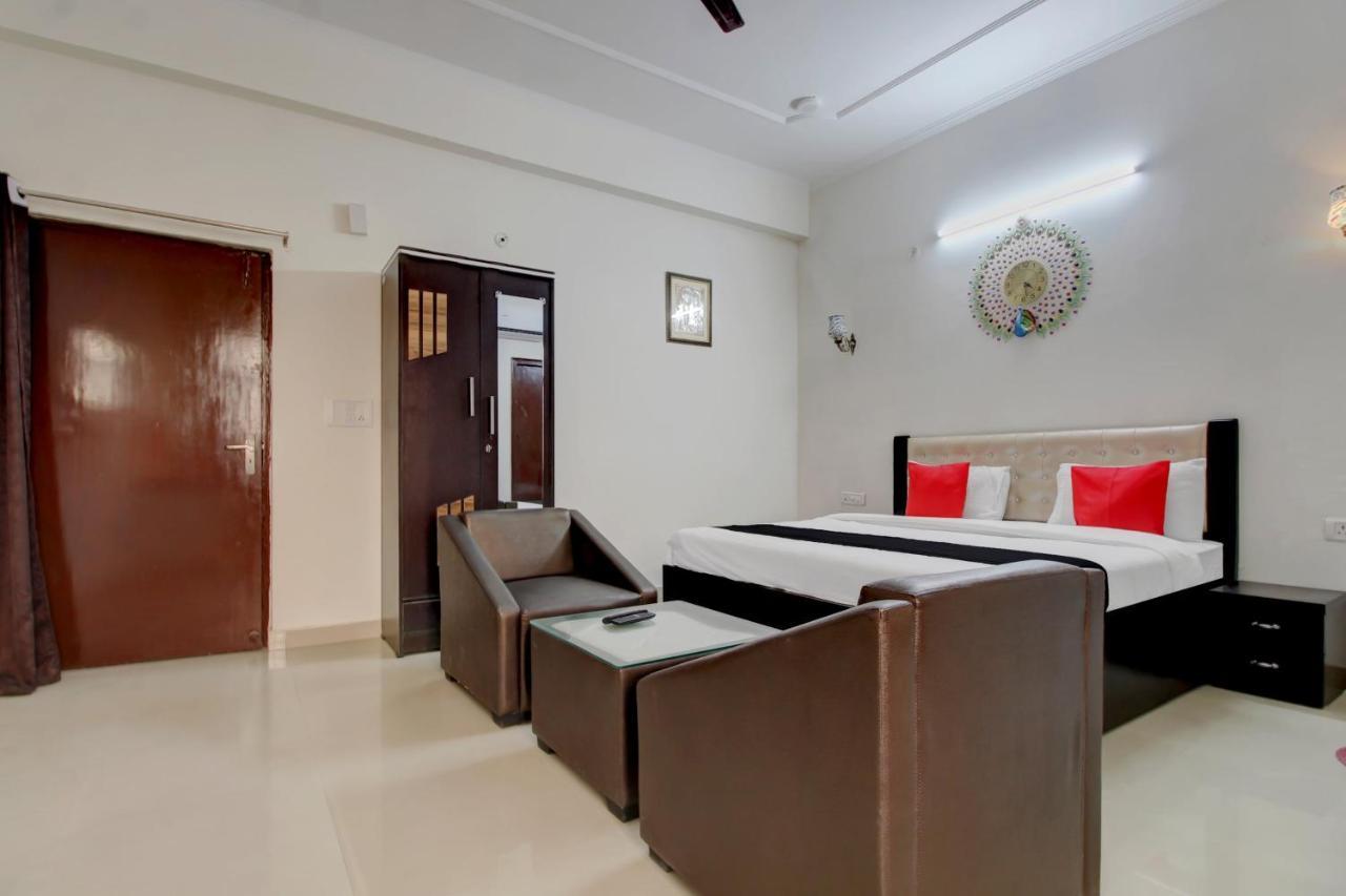 Elegance Resort Матхура Экстерьер фото